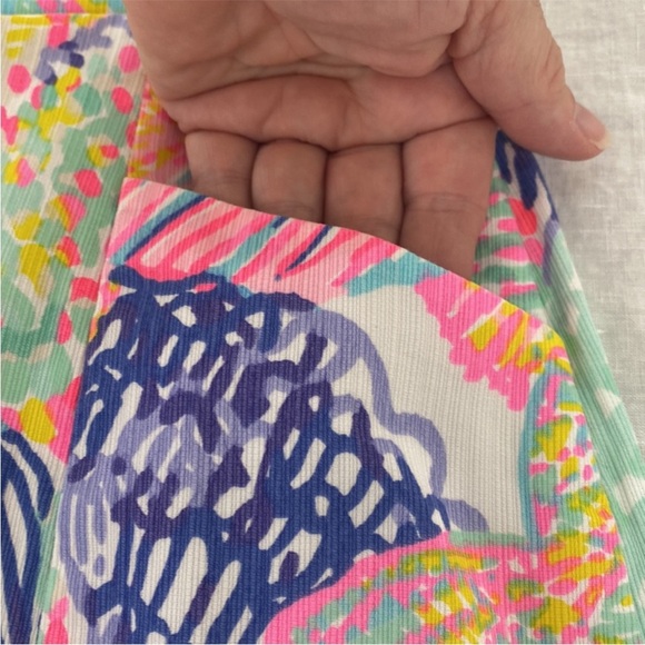 LILLY PULITZER ROAR OF THE SEAS - Picture 4 of 10